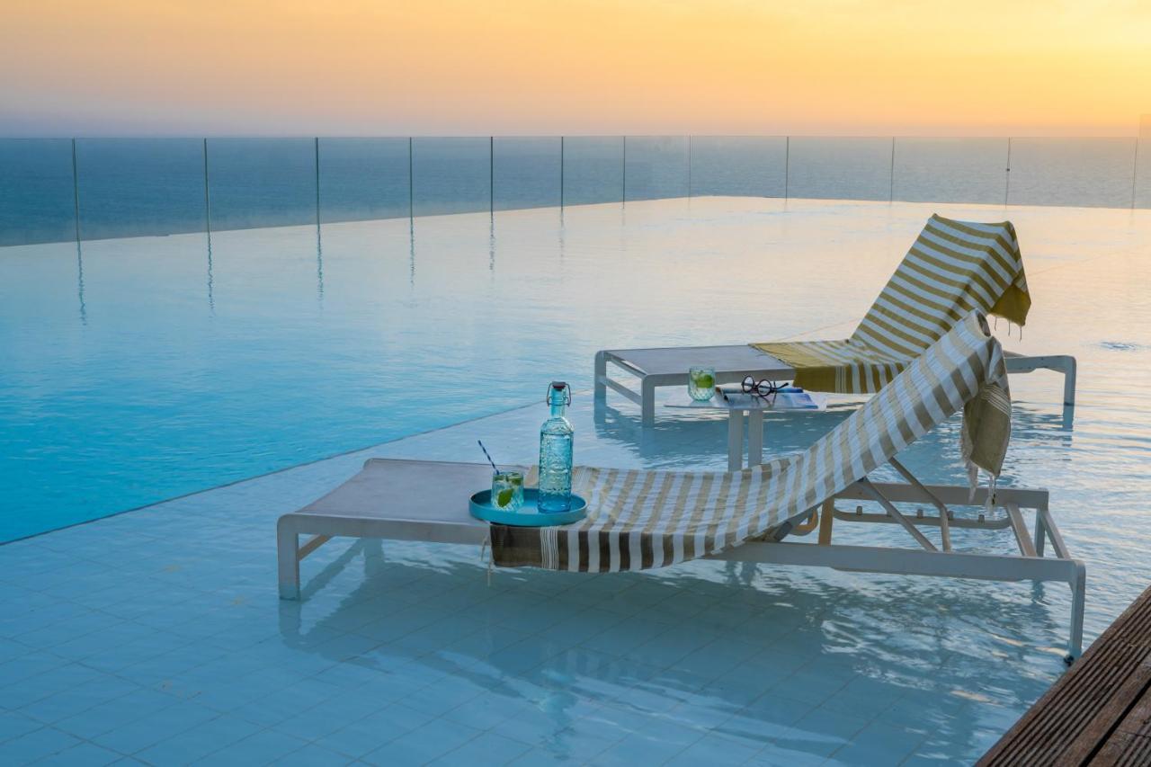 Lagoon By Afi Hotel